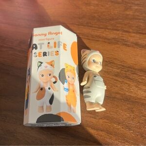 Sonny Angel Cat Life Series- Silver Tabby *authentic*